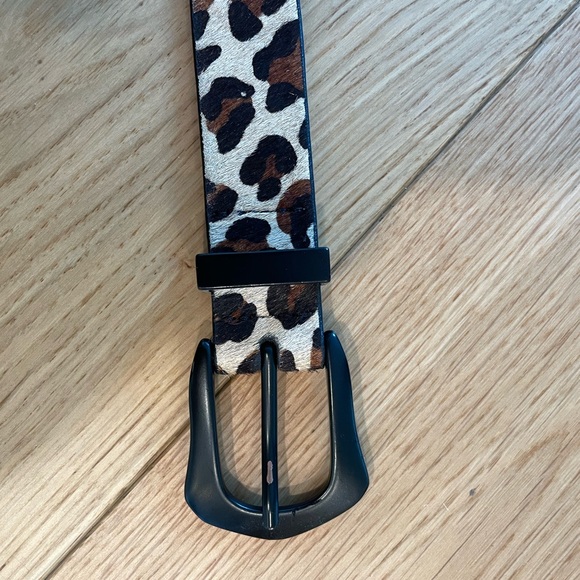 Paige cheetah belt - Picture 2 of 4